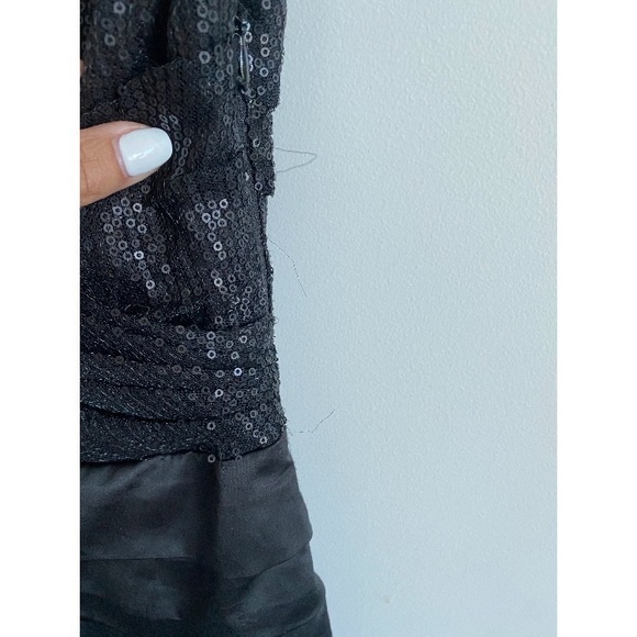 Express black sequin bodice ruched dress Size 0 - Picture 5 of 9